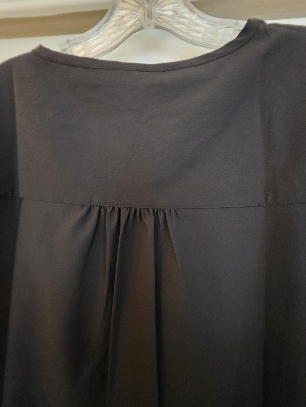 Coolibar Black Long Sleeve UPF Tunic with Notch Neck - Picture 4 of 5